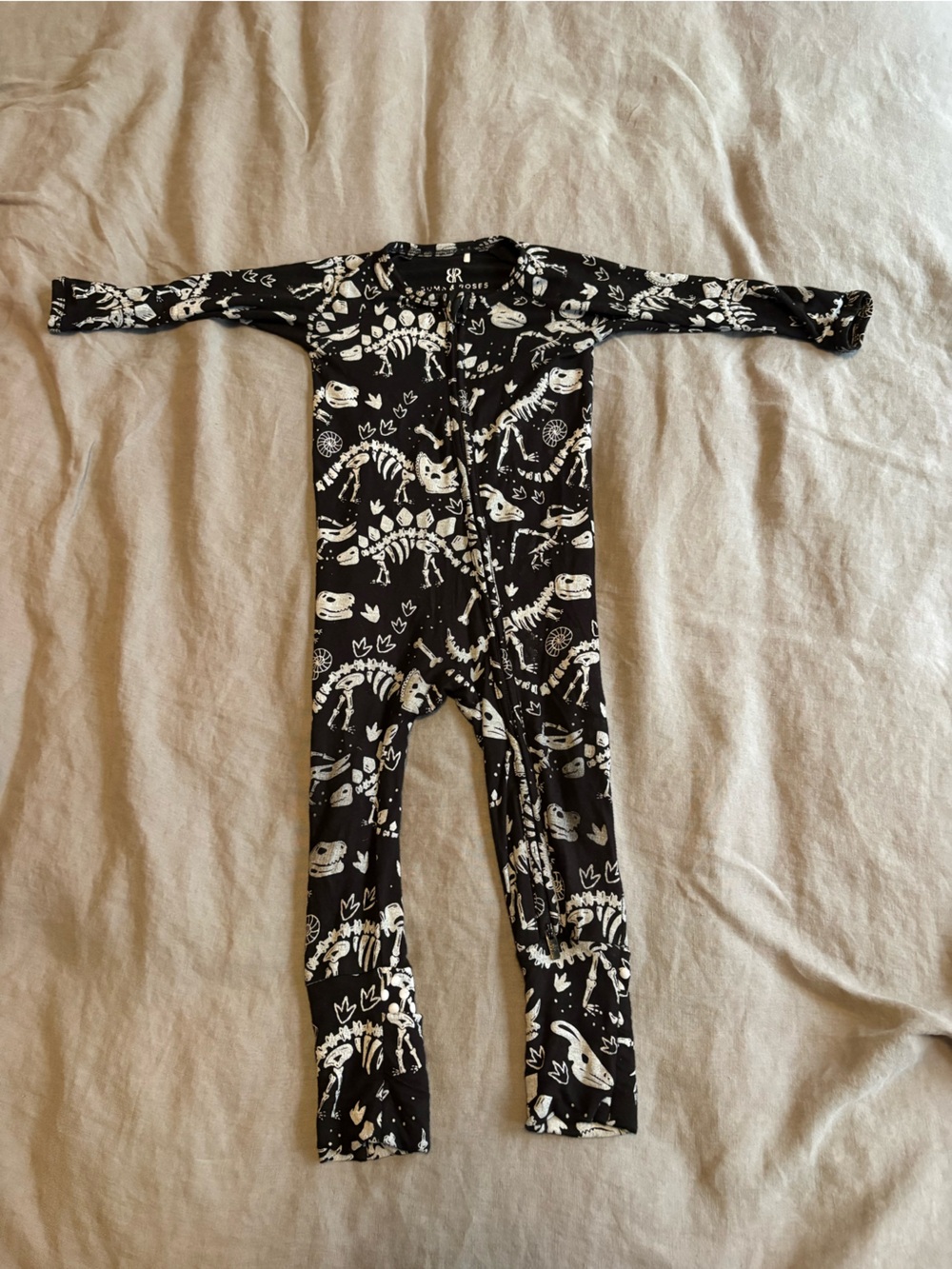 Bums and Roses Black and White Dino Skeleton 12-18m pajama footies